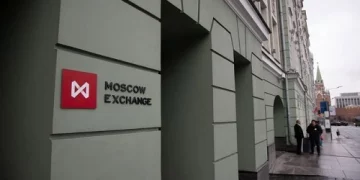 Moscow Stock Exchange Suspends Trading After Russia Attacks Ukraine