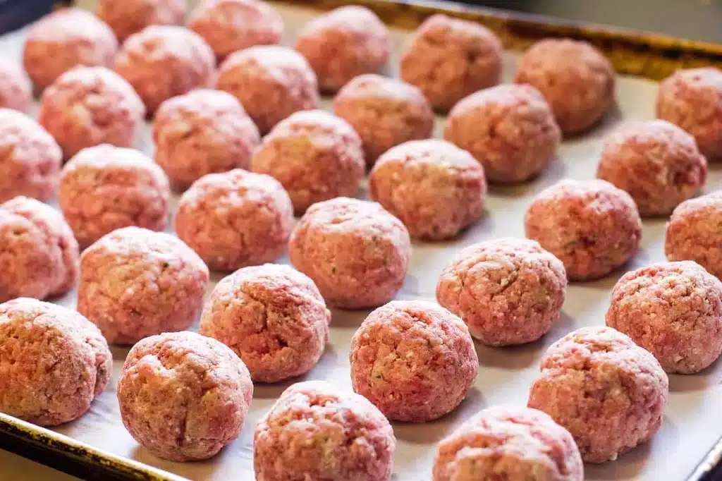 How Long to Cook Meatballs in Oven